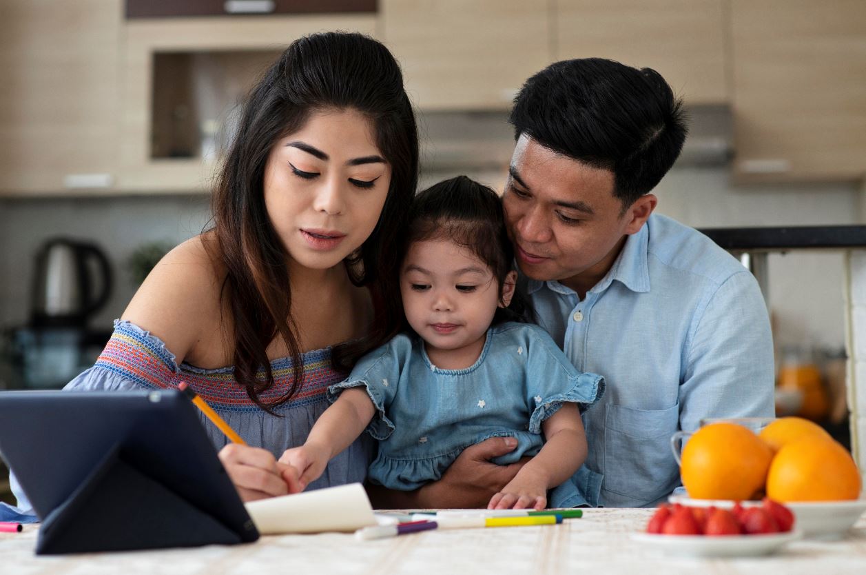 ¿Individual o grupal? Modalidades alternativas para el trabajo con familias ¿Individual o grupal? Modalidades alternativas para el trabajo con familias